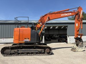 Hitachi ZX225USLC-6